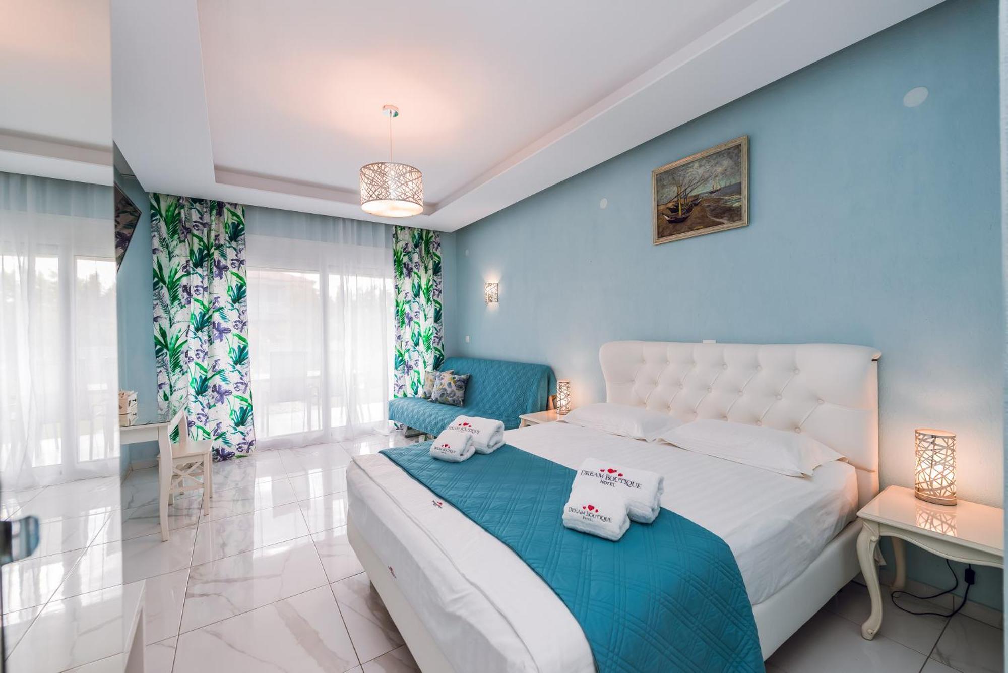 Dream Boutique * Nikiti (Sithonia)
